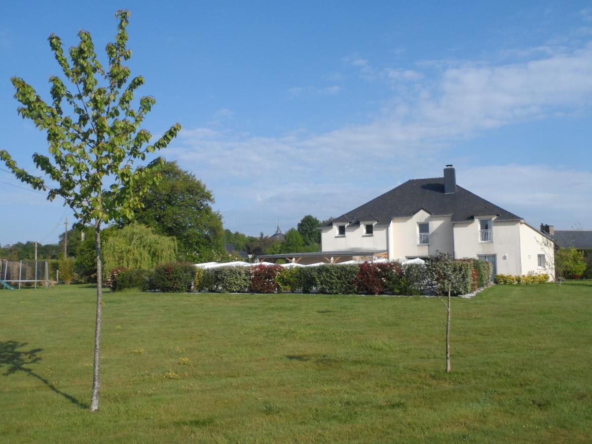 Cafecouet'Breizh Bed & Breakfast Guipry-Messac Bagian luar foto