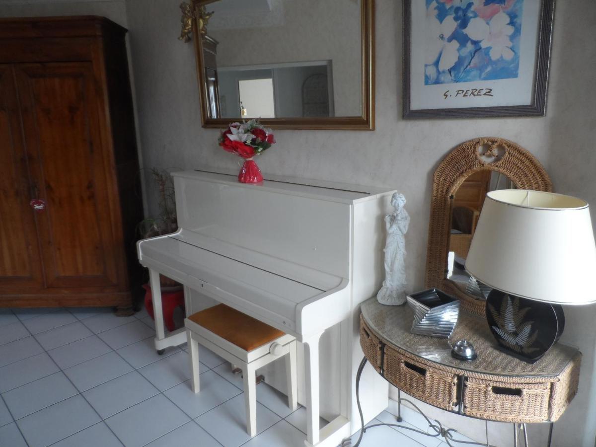 Cafecouet'Breizh Bed & Breakfast Guipry-Messac Bagian luar foto