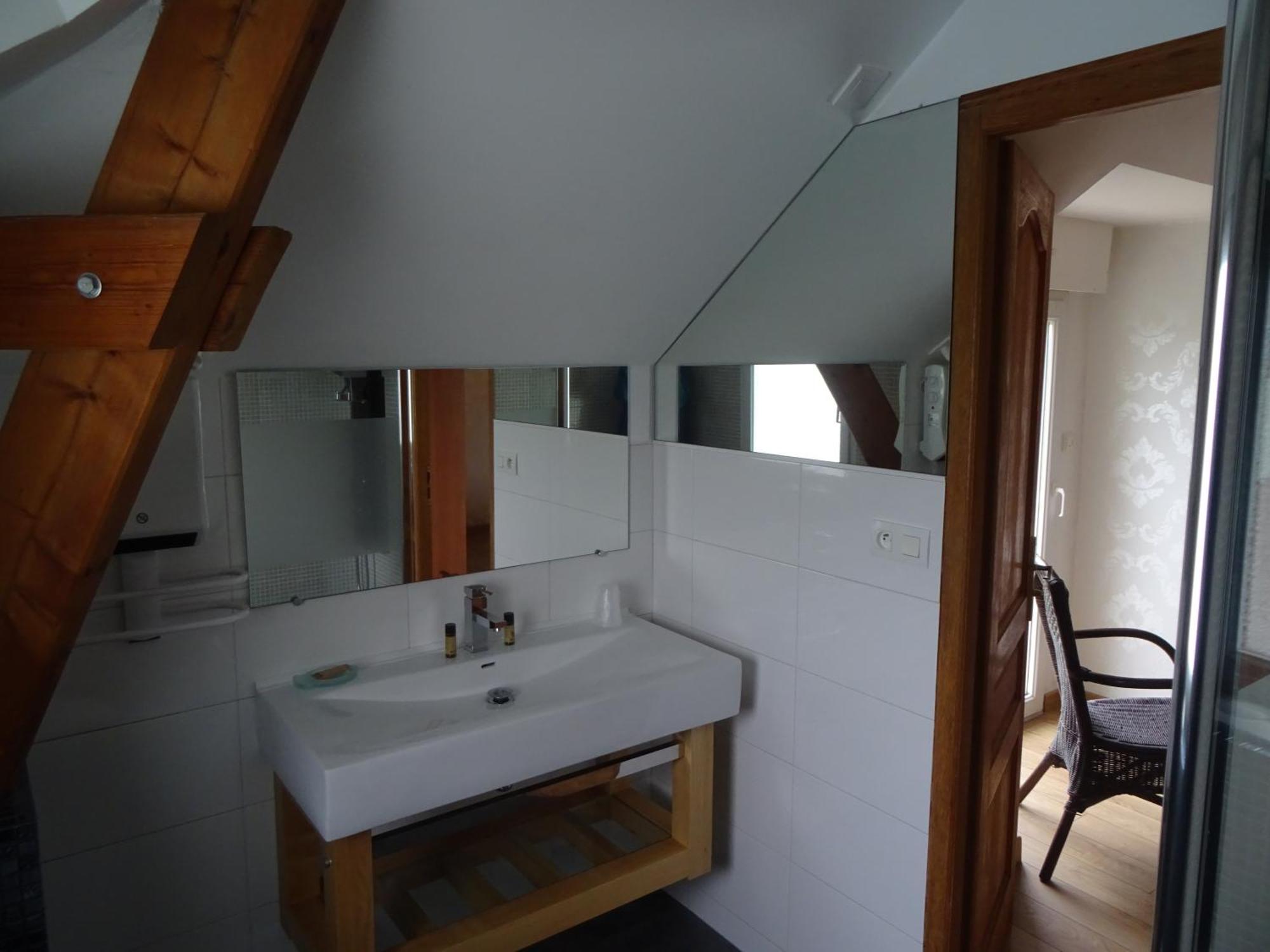 Cafecouet'Breizh Bed & Breakfast Guipry-Messac Bagian luar foto